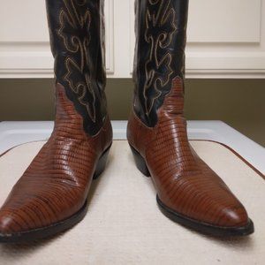 Leather cowgirl boots